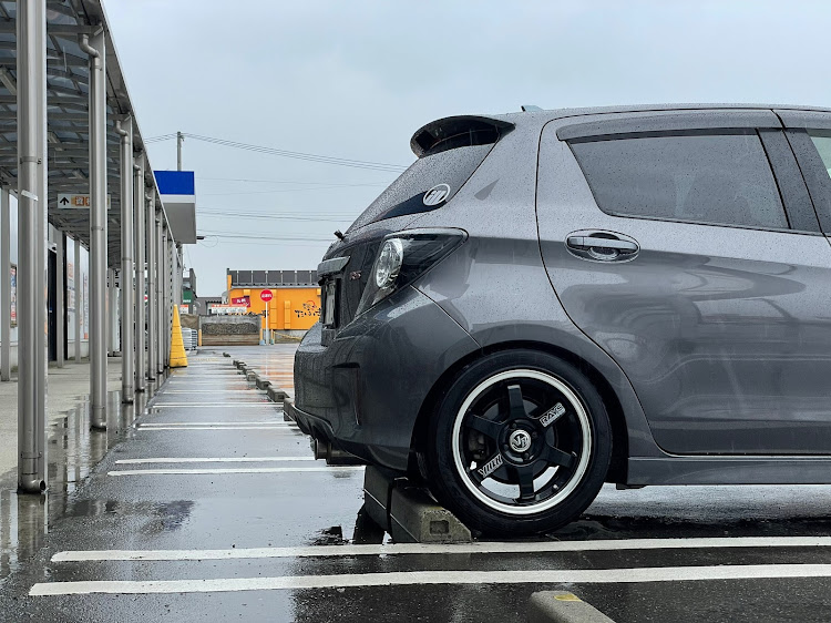 ヴィッツの納車3年目に関するカスタム事例の投稿画像4枚目