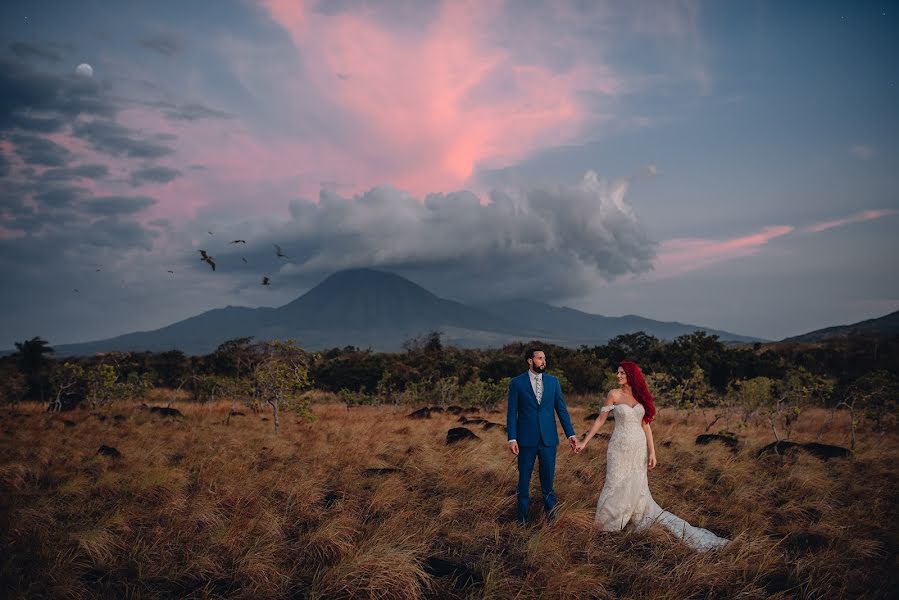 Fotografer pernikahan Lana Sushko (claritysweden). Foto tanggal 12 Mei 2020