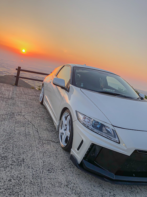 CR-ZのCR-Z・ガルウィング・iPhoneクオリティに関するカスタム事例の投稿画像1枚目