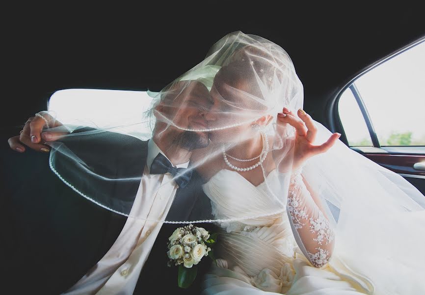 Wedding photographer Maksim Yakubovich (fotoyakubovich). Photo of 29 November 2015