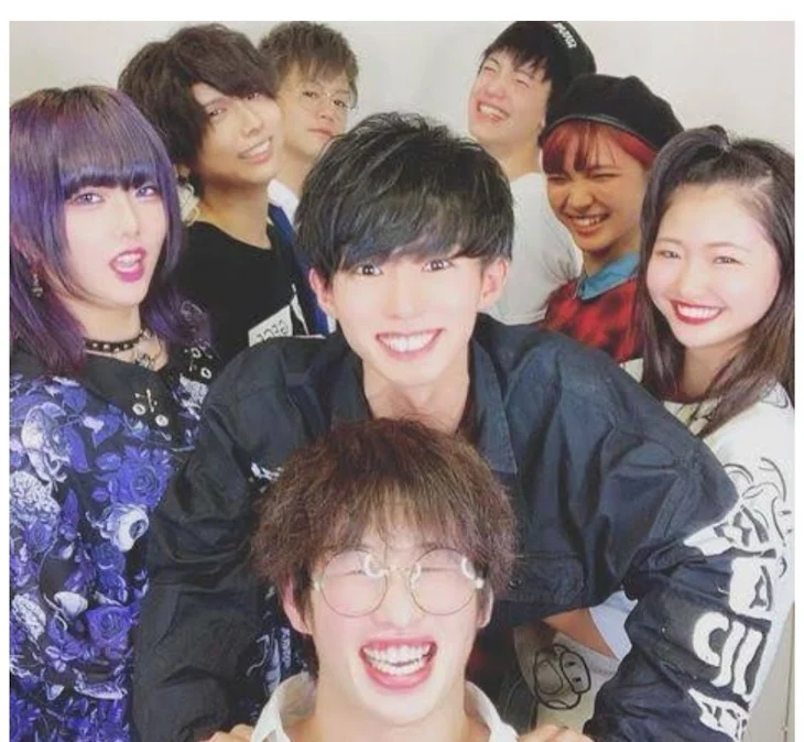 「フォーエイト」のメインビジュアル