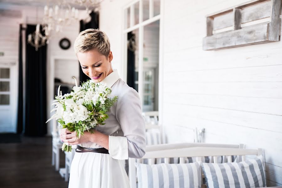 Wedding photographer Darya Babaeva (babaevadara). Photo of 11 May 2017