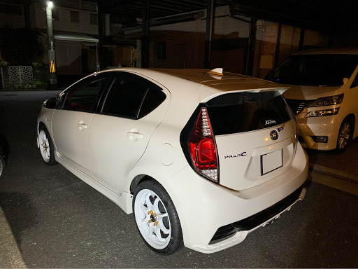 アクア Nhp10の白ホイールはいいぞに関するカスタム メンテナンスの投稿画像 車のカスタム情報はcartune
