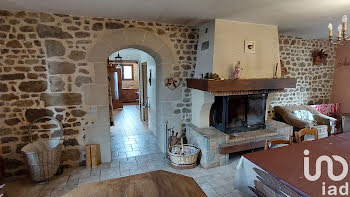 maison à Saint-Priest (23)