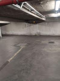 parking à Paris 16ème (75)