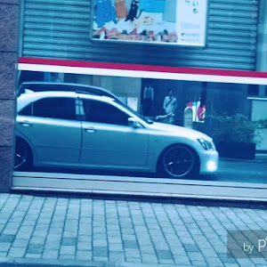 クラウンアスリート