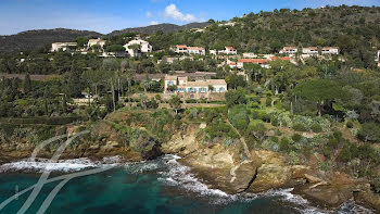 propriété à Rayol-Canadel-sur-Mer (83)