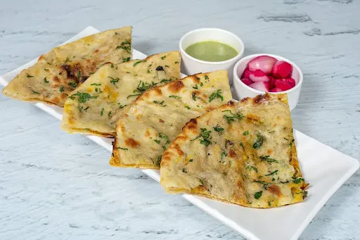 Stuffed Paneer Kulcha