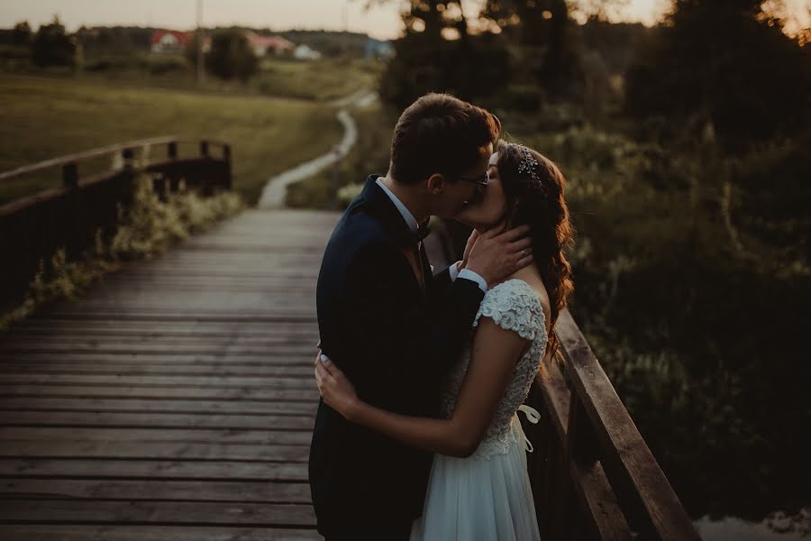 Fotograf ślubny Karolina Cisowska (karolinacisowska). Zdjęcie z 9 stycznia 2019