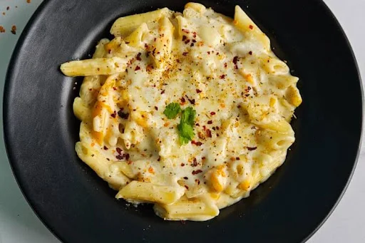 White Sauce Pasta