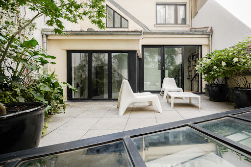 House with terrace 3