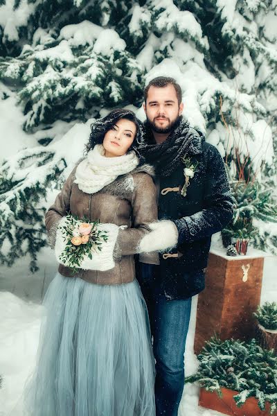 Fotografer pernikahan Ekaterina Davydova (katya89). Foto tanggal 12 Februari 2016