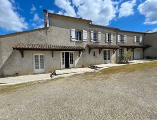 Vente maison 15 pièces 367 m² à Nastringues (24230), 295 000 €