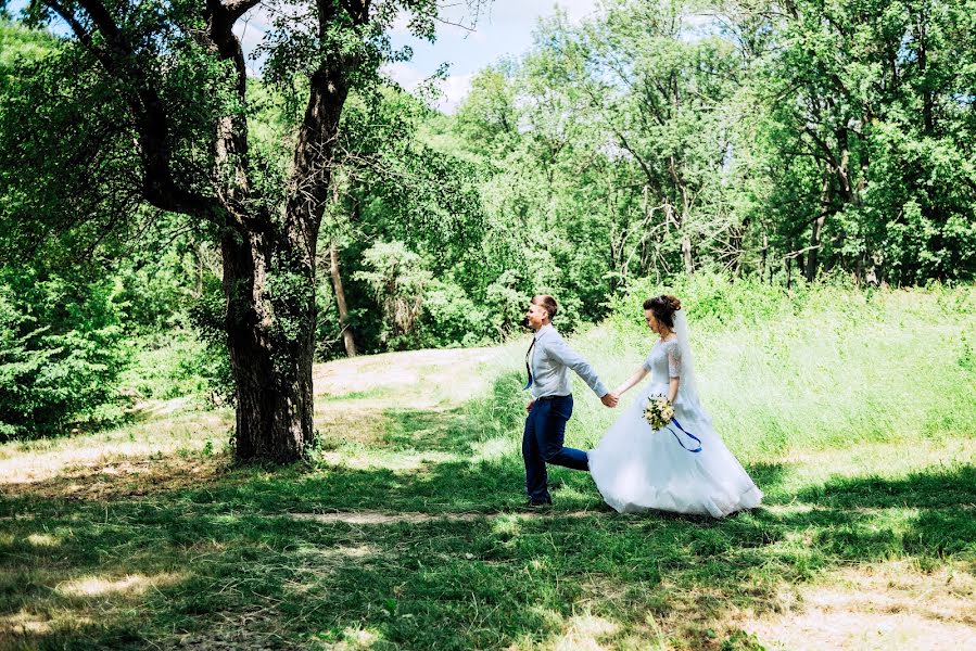 Fotógrafo de casamento Kristina Dudaeva (kristinadx). Foto de 4 de agosto 2017