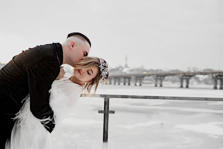 Wedding photographer Artemii Tkachuk (artemii). Photo of 19 November 2021