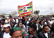  IFP members arriving at the memorial for late leader Prince Mangosuthu Buthelezi in Ulundi. 