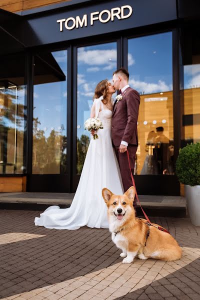 Fotógrafo de casamento Yana Dengina (denginayana). Foto de 5 de outubro 2022