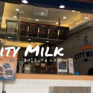 CITY MILK 木瓜牛奶(通化店)