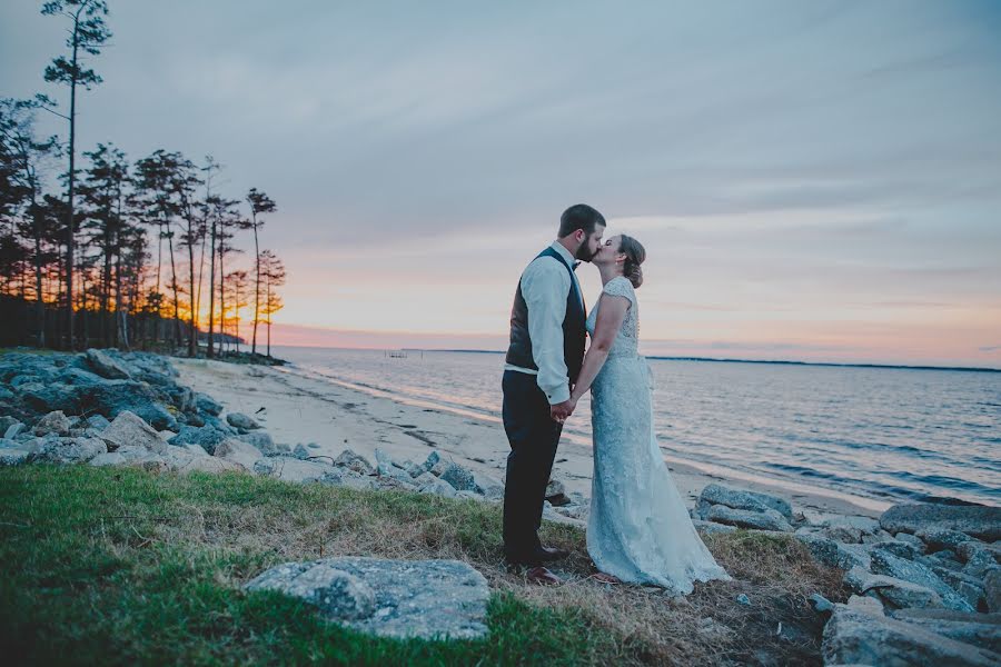 Fotógrafo de bodas Sera Bella (serabella). Foto del 8 de septiembre 2019