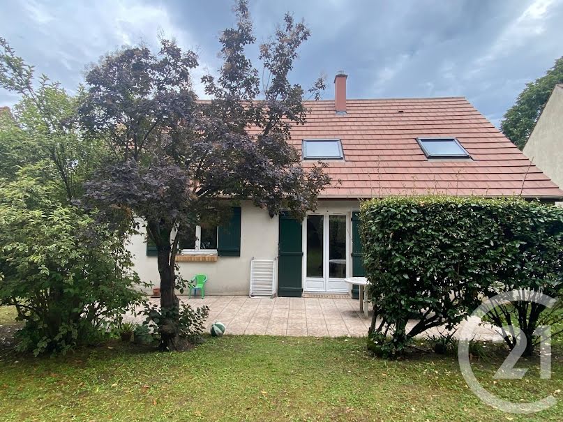 Vente maison 7 pièces 127.45 m² à Pringy (77310), 374 000 €