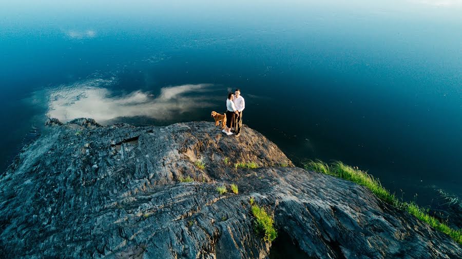 Jurufoto perkahwinan Denis Kalinkin (deniskalinkin). Foto pada 19 Mei 2020