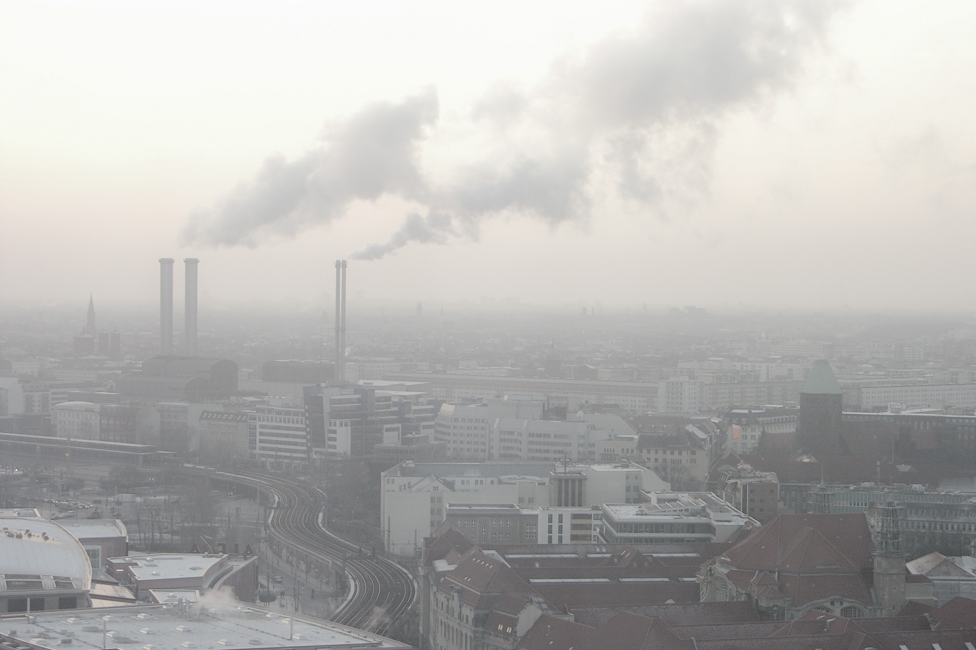 Nebbia e smog su Berlino di icomo