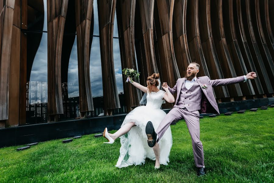 Fotógrafo de casamento Roman Sinyakov (resinyakov). Foto de 11 de agosto 2019