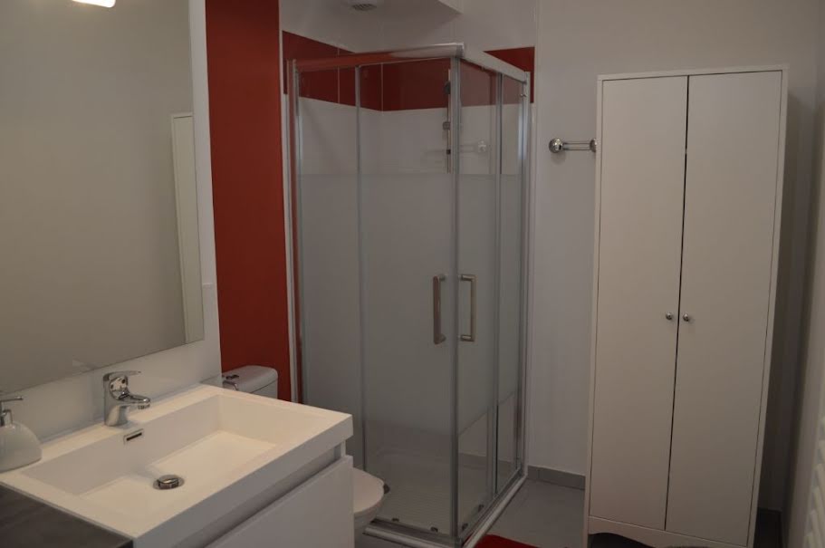 Location  appartement 1 pièce 33 m² à Tours (37000), 537 €