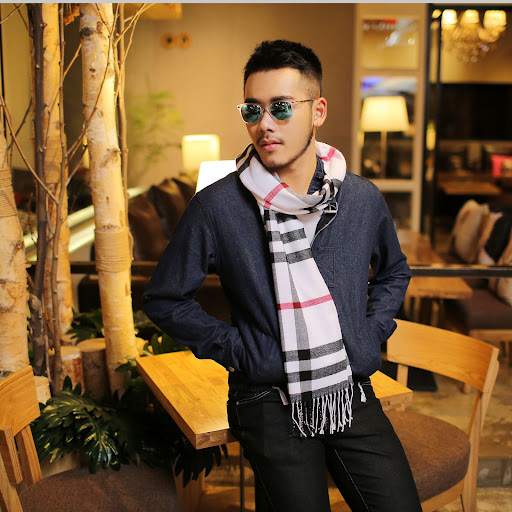 Title 4, Mens Scarf Super Authentic British Check Warm ...