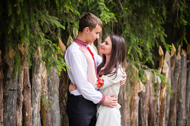 Fotografo di matrimoni Andrey Sinenkiy (sinenkiy). Foto del 20 febbraio 2016