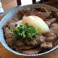 滿燒肉丼食堂