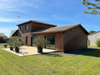 maison à Fontenay-le-Comte (85)