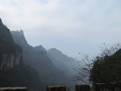 99 Bend Road From Tianmen Mountain China 2016