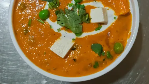 Matar Paneer