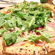 PIZZERIA OGGI 拿坡里披薩專賣店(民權店)