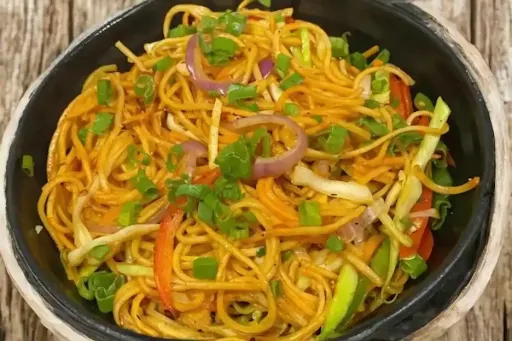 Veggies Paneer Noodles