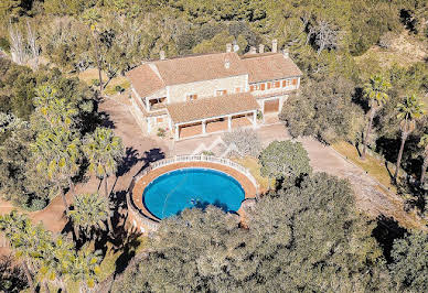 House with pool and terrace 1