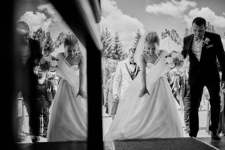 婚禮攝影師Gheorghiţă Bran（momentstories）。1月17日的照片