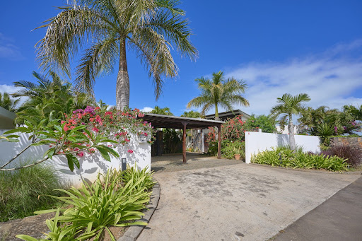 Villa with pool 4