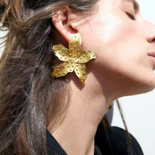 Title 1, Antique Metal Starfish Vintage Earrings, Gold. ...