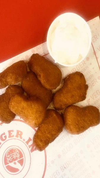 Chicken Nuggets [8 Pieces]