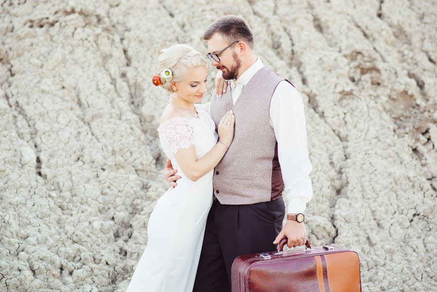 Fotógrafo de casamento Maksim Semenyuk (mphoto). Foto de 12 de maio 2017