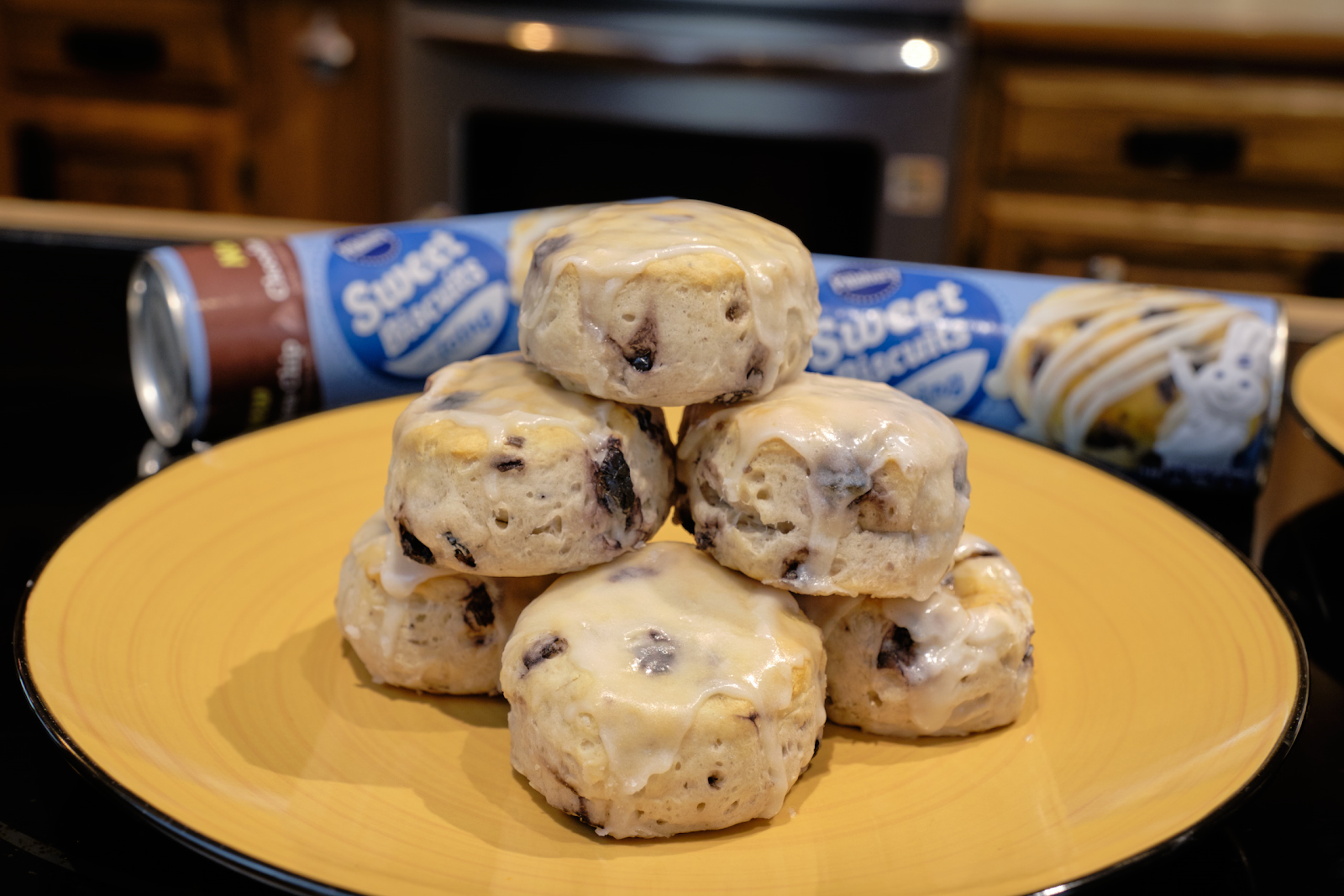 Rewarding the family with Pillsbury Sweet Biscuits with icing #pillsburypartner