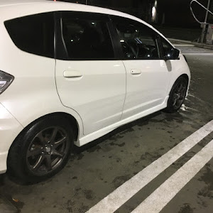 フィット GE8