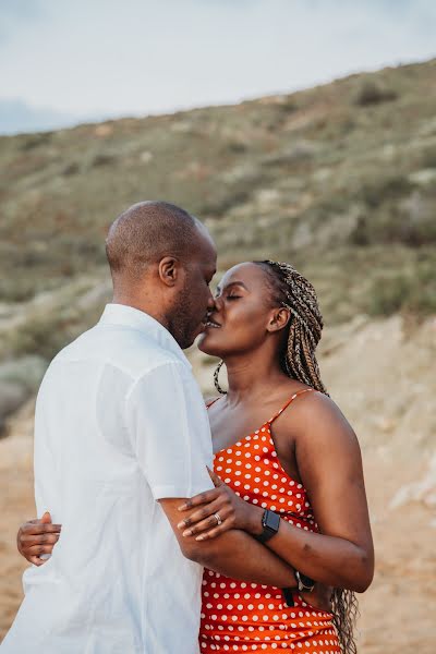 Fotógrafo de casamento Kitija Banele (kitijab). Foto de 28 de março 2023