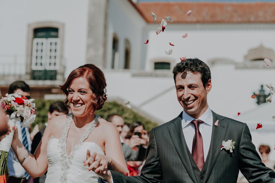 Fotografo di matrimoni Carlos Porfírio (laranjametade). Foto del 7 maggio 2021