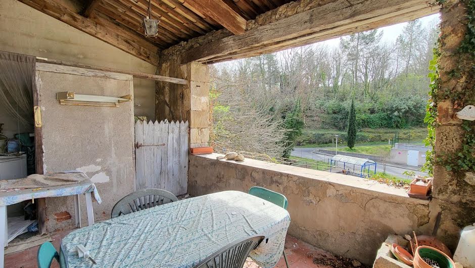 Vente maison 7 pièces 175 m² à Joyeuse (07260), 95 000 €