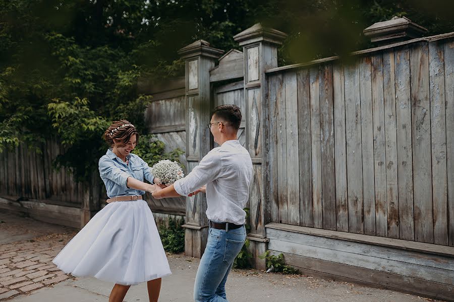 Fotografo di matrimoni Darya Fedotova (dashafed). Foto del 16 settembre 2019