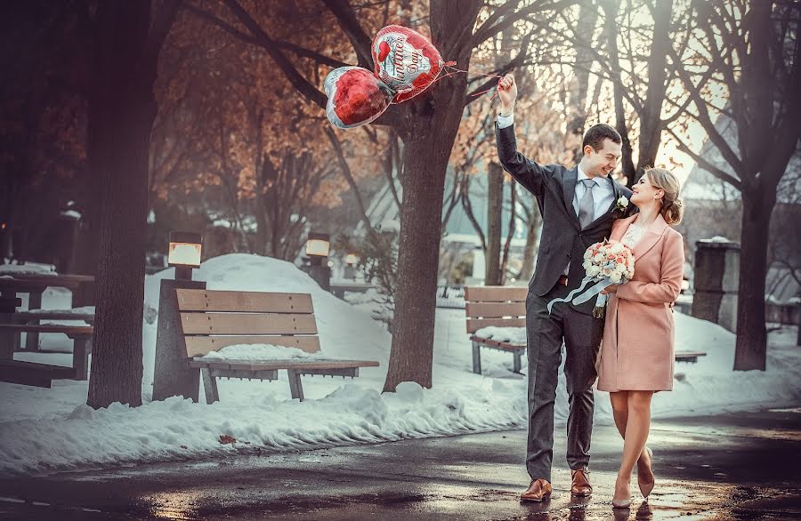 Fotografo di matrimoni Alena Romanovskaya (soffi). Foto del 3 marzo 2018