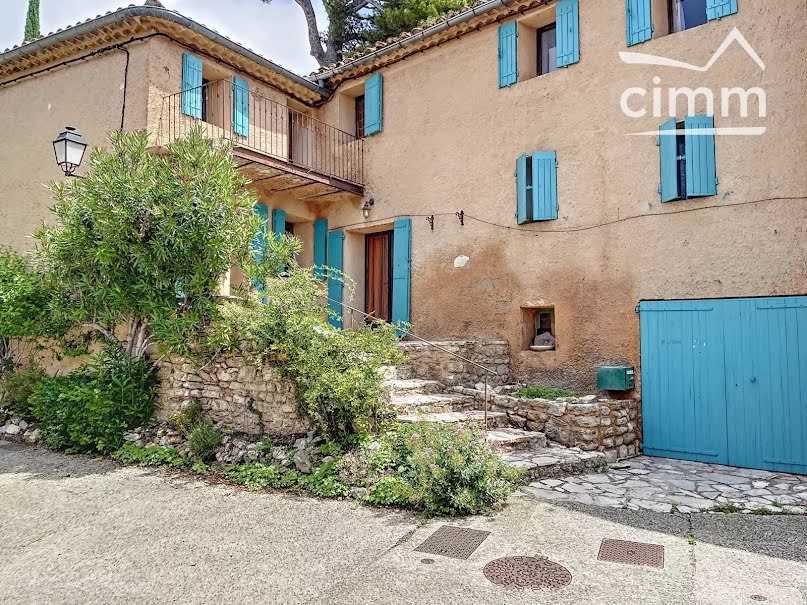 Vente propriété 6 pièces 130.66 m² à Blauvac (84570), 180 000 €